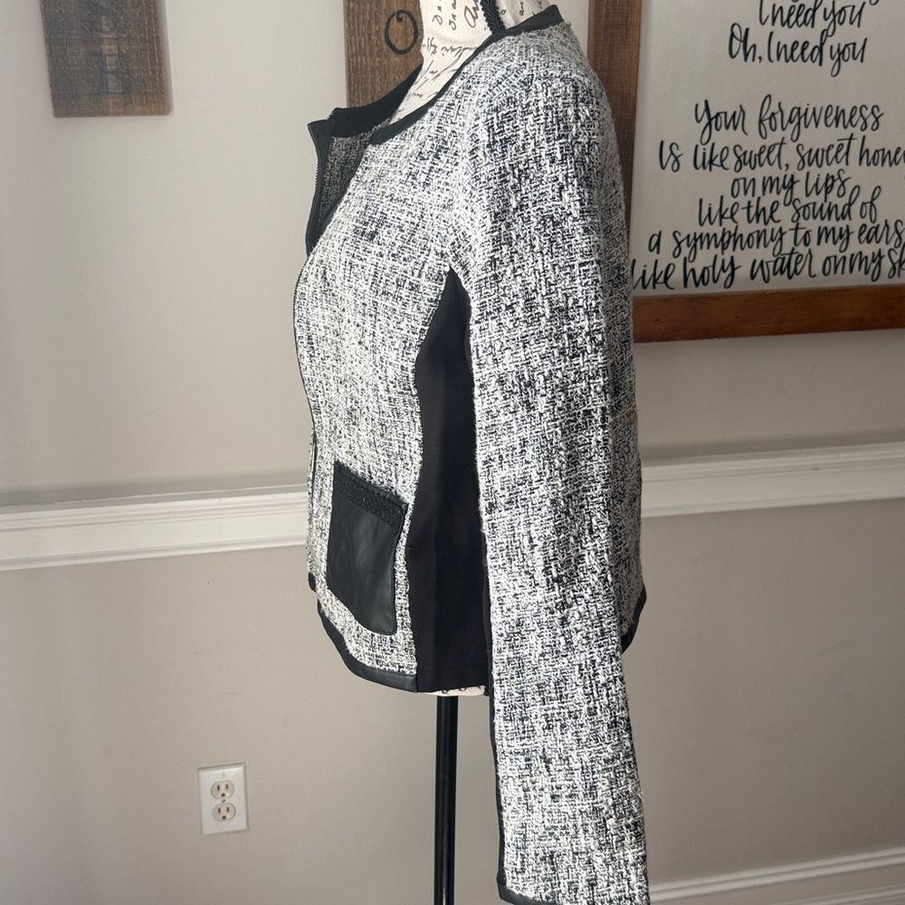 Karl Lagerfeld Paris Monochrome Tweed Women's Blazer - Picture 7 of 13